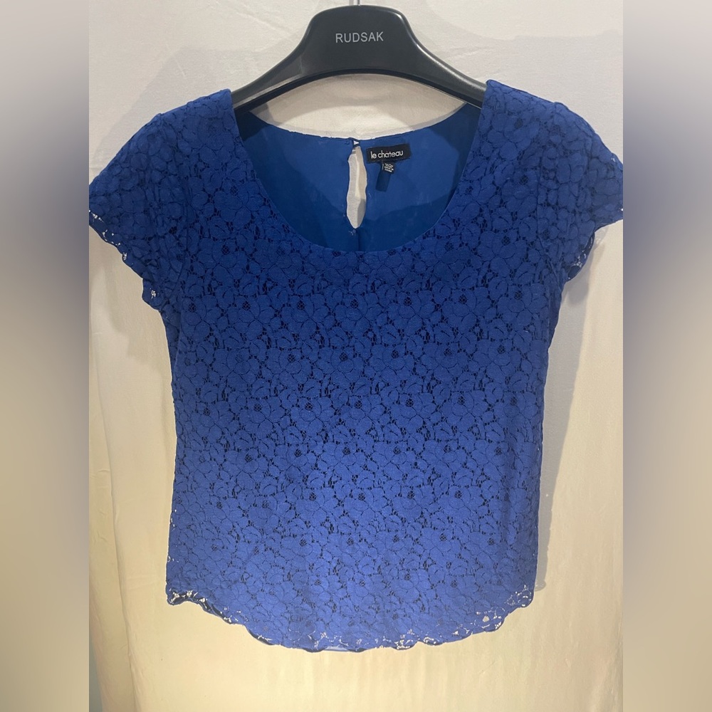 Le Chateau Royal Blue women flowers Lace Blouse small saphire blue🦋